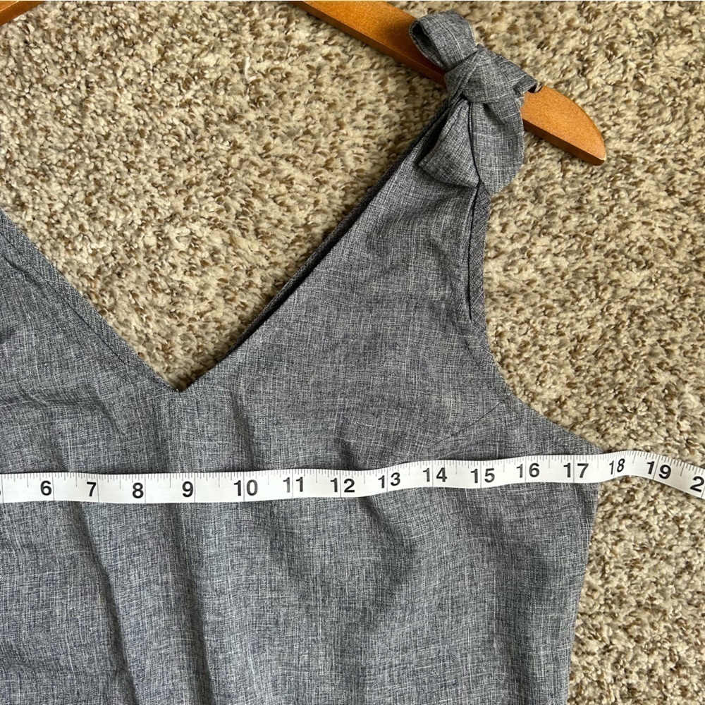 Doe & Rae Grey V-Neck Wide Leg Jumpsuit Small Jumper Casual Formal - Picture 7 of 9